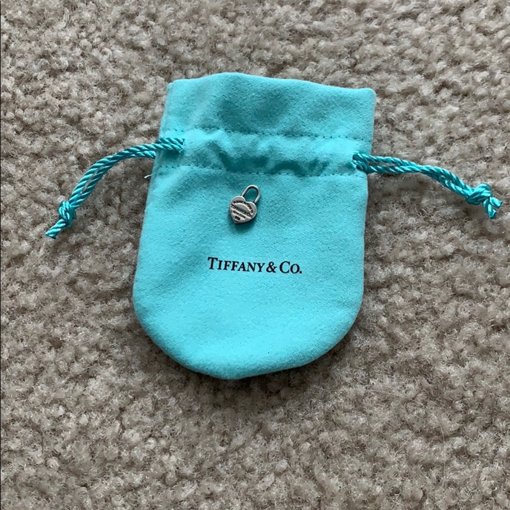 Tiffany & Co mini heart tag!